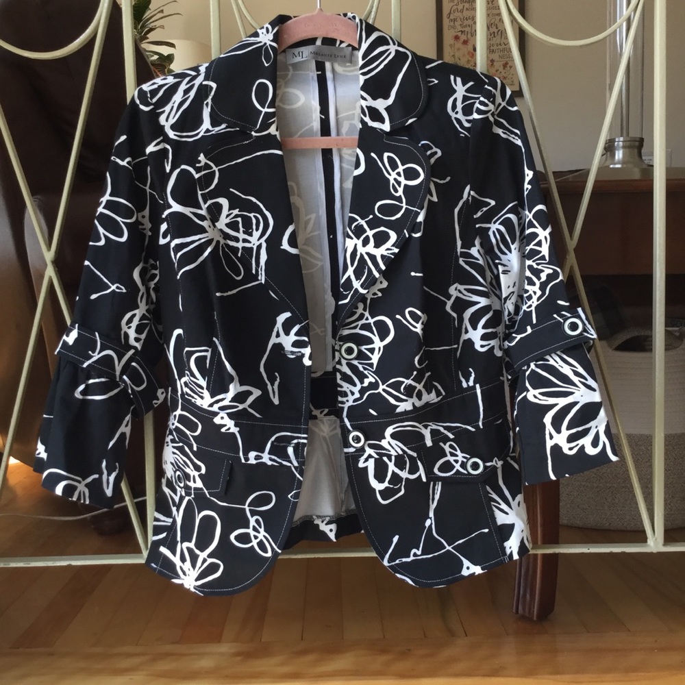 Melanie Lyne Blazer Jacket
